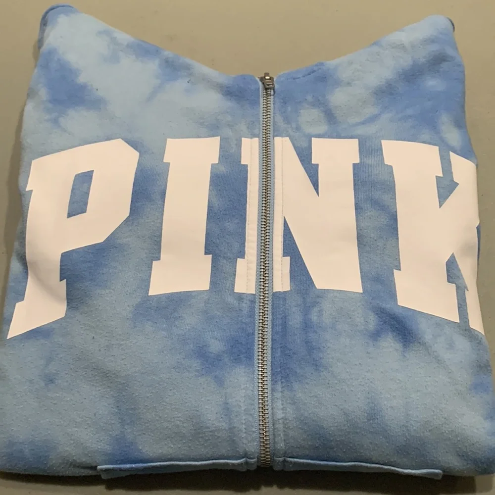 PINK Victoria’s Secret hooded sweatshirt - Picture 4 of 10